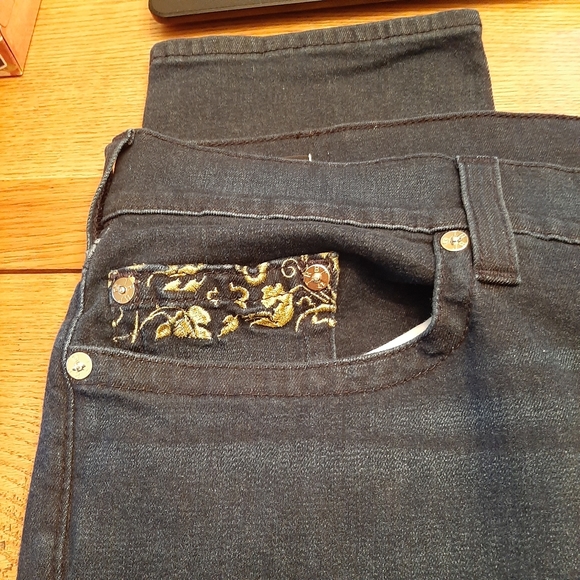 Men's Jeans - Picture 5 of 11